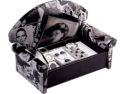 Подарочный набор в виде дивана: часы наручные, брелок, комплект бижутерии