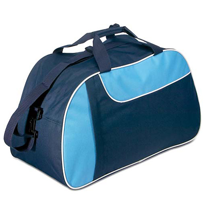 Практичная спортивная сумка с большим и широким отделением.