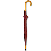 Классический зонт с деревянным стержнем и согнутой ручкой